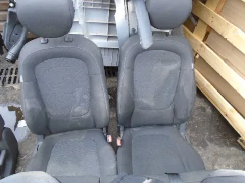 Καθίσματα Σετ Σαλόνι Με Αερόσακους για HYUNDAI i20 (2009 - 2011) Hatchback - 5dr  Καθίσματα Σετ Σαλόνι Με Αερόσακους για HYUNDAI i20 (2009 - 2011) Hatchback - 5dr