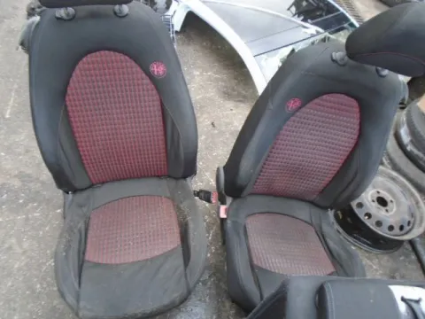 Καθίσματα Σετ Σαλόνι Με Αερόσακους για ALFA ROMEO MITO (2008 - 2011)   *ΔΒ* Καθίσματα Σετ Σαλόνι Με Αερόσακους για ALFA ROMEO MITO (2008 - 2011)   *ΔΒ*