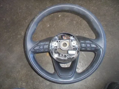 Τιμόνι (Βολάν) Με Χειριστήρια για TOYOTA YARIS (2020 - ) *Γ* Τιμόνι (Βολάν) Με Χειριστήρια για TOYOTA YARIS (2020 - ) *Γ*