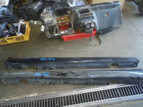 Μαρσπιέ για BMW 3 Series (2005 - 2008) (E90-1-2-3) (E90) Sedan - 4dr *Γ* Μαρσπιέ για BMW 3 Series (2005 - 2008) (E90-1-2-3) (E90) Sedan - 4dr *Γ*