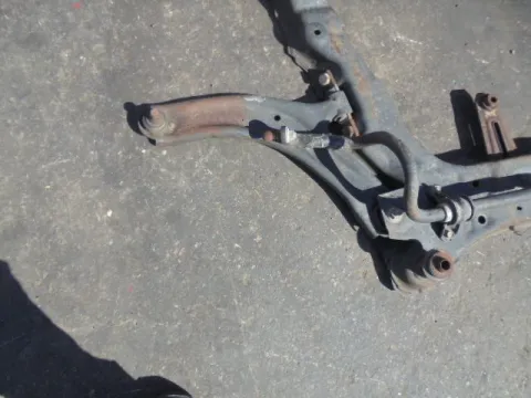 Ψαλίδι Εμπρός Αριστερό για NISSAN QASHQAI (2007 - 2010) (J10) (JJ10) *ΔΒ*