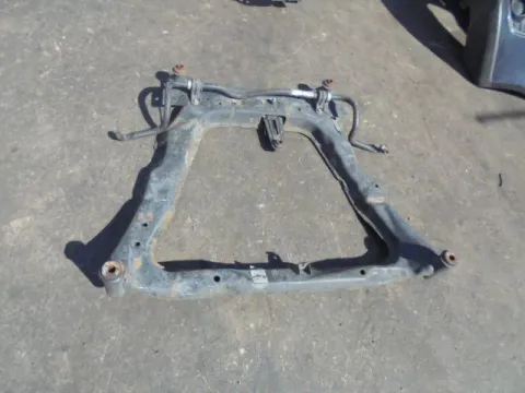 Γέφυρα Εμπρός Πλαίσιο για NISSAN QASHQAI (2007 - 2010) (J10) (JJ10) *ΔΒ* Γέφυρα Εμπρός Πλαίσιο για NISSAN QASHQAI (2007 - 2010) (J10) (JJ10) *ΔΒ*