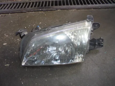 Φανάρι Εμπρός Αριστερό για MAZDA DEMIO (2000 - 2003) (DW)  Φανάρι Εμπρός Αριστερό για MAZDA DEMIO (2000 - 2003) (DW)
