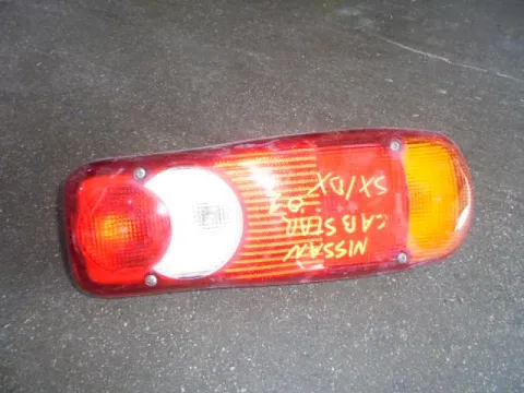 Φανάρι Πίσω Δεξί = Αριστερό για NISSAN CABSTAR (2007 - )  -  Φανάρι Πίσω Δεξί = Αριστερό για NISSAN CABSTAR (2007 - )  -