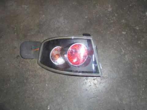 Φανάρι Πίσω Αριστερό (Μαύρο Φόντο) για SEAT IBIZA (2002 - 2006) (6LZ) , (2006 - 2008) (6LZ) ΙΜΙΤΑΣΙΟΝ Φανάρι Πίσω Αριστερό (Μαύρο Φόντο) για SEAT IBIZA (2002 - 2006) (6LZ) , (2006 - 2008) (6LZ) ΙΜΙΤΑΣΙΟΝ