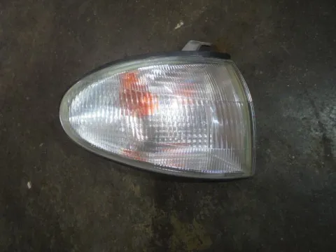 Φλας Εμπρός Δεξιό για HYUNDAI ACCENT (1994 - 1997) (UA) (X3) Hatchback - 5dr  Φλας Εμπρός Δεξιό για HYUNDAI ACCENT (1994 - 1997) (UA) (X3) Hatchback - 5dr