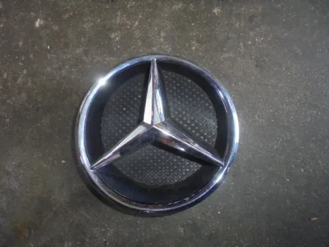 Σήμα - Έμβλημα Εμπρός για MERCEDES CLS (2004 - 2011) (C219)  Σήμα - Έμβλημα Εμπρός για MERCEDES CLS (2004 - 2011) (C219)