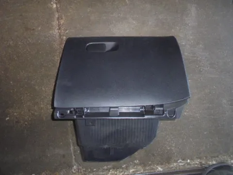 Ντουλαπάκι για CITROEN C3 (2017 - ) *Γ* Ντουλαπάκι για CITROEN C3 (2017 - ) *Γ*