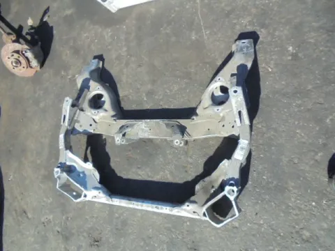 Γέφυρα Εμπρός Οριζόντια για BMW 3 Series (2005 - 2008) (E90-1-2-3)  JAPAN *ΔΒ* Γέφυρα Εμπρός Οριζόντια για BMW 3 Series (2005 - 2008) (E90-1-2-3)  JAPAN *ΔΒ*
