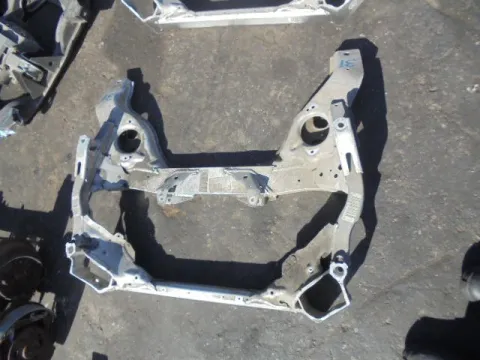 Γέφυρα Εμπρός Οριζόντια για BMW 3 Series (2005 - 2008) (E90-1-2-3) 31 JAPAN  *ΔΒ* Γέφυρα Εμπρός Οριζόντια για BMW 3 Series (2005 - 2008) (E90-1-2-3) 31 JAPAN  *ΔΒ*