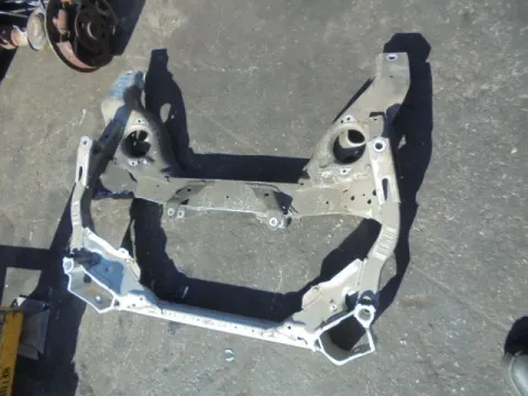 Γέφυρα Εμπρός Οριζόντια για BMW 1 Series (2004 - 2007) (E87) 105 JAPAN  *ΔΒ* Γέφυρα Εμπρός Οριζόντια για BMW 1 Series (2004 - 2007) (E87) 105 JAPAN  *ΔΒ*