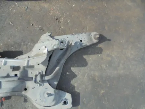 Ψαλίδι Εμπρός Δεξί για HYUNDAI i10 (2008 - 2011) *ΔΒ* Ψαλίδι Εμπρός Δεξί για HYUNDAI i10 (2008 - 2011) *ΔΒ*