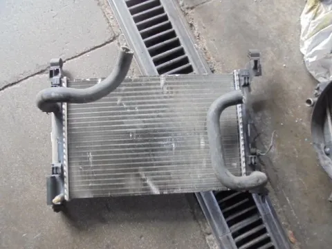Ψυγείο Κινητήρα (Νερού) Και Ψυγείο A/C για OPEL CORSA (2014 - 2019) E *Γ* Ψυγείο Κινητήρα (Νερού) Και Ψυγείο A/C για OPEL CORSA (2014 - 2019) E *Γ*