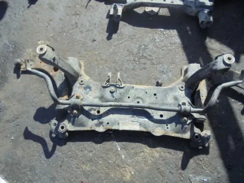 Γέφυρα Εμπρός Οριζόντια για VOLVO V60 (2011 - 2013) ( ) *ΔΒ* Γέφυρα Εμπρός Οριζόντια για VOLVO V60 (2011 - 2013) ( ) *ΔΒ*