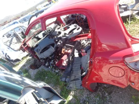 Τροπέτο Αμάξι για TOYOTA YARIS (1999 - 2002) (XP10) Hatchback - 5dr *ΔΒ* -  Τροπέτο Αμάξι για TOYOTA YARIS (1999 - 2002) (XP10) Hatchback - 5dr *ΔΒ* -
