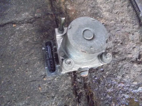 Μονάδα ABS 47660AX600 για NISSAN MICRA (2003 - 2005) (K12) 1200 CR12DE petrol 80  Μονάδα ABS 47660AX600 για NISSAN MICRA (2003 - 2005) (K12) 1200 CR12DE petrol 80