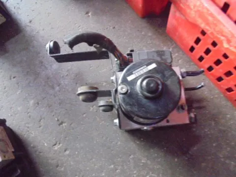 Μονάδα ABS 8M512C405CA για FORD FOCUS (2008 - 2010) Mk2b (DA3 - C307)  Μονάδα ABS 8M512C405CA για FORD FOCUS (2008 - 2010) Mk2b (DA3 - C307)