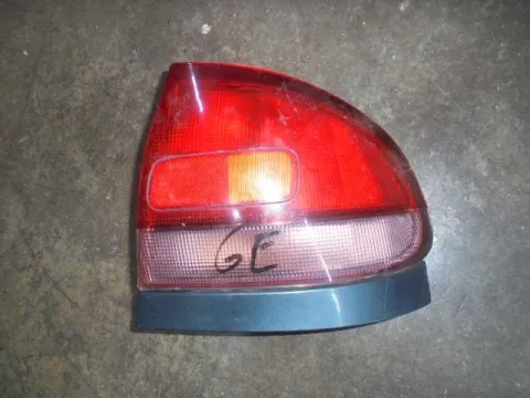 Φανάρι Πίσω Δεξί για MAZDA 626 (1992 - 1997) (GE) Liftback - 5dr  Φανάρι Πίσω Δεξί για MAZDA 626 (1992 - 1997) (GE) Liftback - 5dr