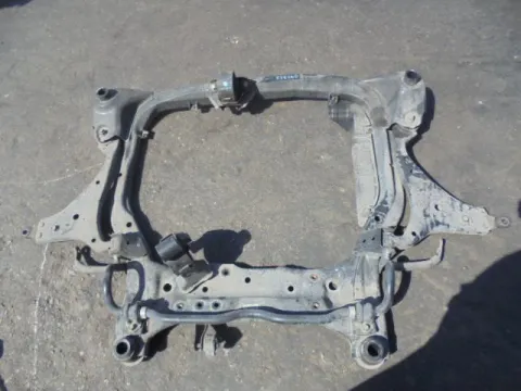 Γέφυρα Εμπρός Πλαίσιο για HYUNDAI i30 (2007 - 2012) *ΔΒ* Γέφυρα Εμπρός Πλαίσιο για HYUNDAI i30 (2007 - 2012) *ΔΒ*