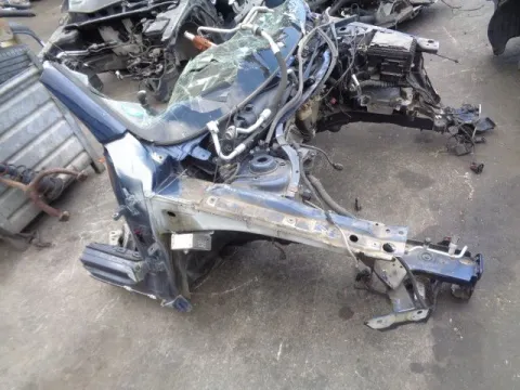 Τροπέτο Εμπρός Κουφάρι για VW PASSAT (2011 - 2014) (B7) *ΔΒ* Τροπέτο Εμπρός Κουφάρι για VW PASSAT (2011 - 2014) (B7) *ΔΒ*