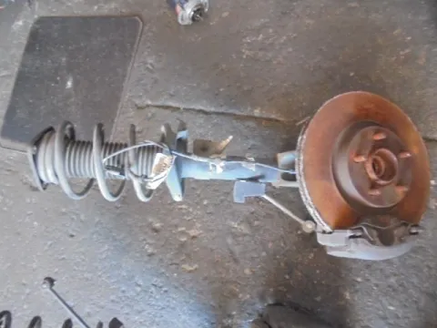 Άκρο Πλήρες Εμπρός Αριστερό Με ABS για FORD FOCUS (2004 - 2008) Mk2a (DA3 - C307) 1600 (G8DA) Diesel 109 TDCi , (2008 - 2010) Mk2b (DA3 - C307)  Άκρο Πλήρες Εμπρός Αριστερό Με ABS για FORD FOCUS (2004 - 2008) Mk2a (DA3 - C307) 1600 (G8DA) Diesel 109 TDCi , (2008 - 2010) Mk2b (DA3 - C307)