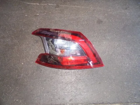 Φανάρι Πίσω Αριστερό (Φιμέ) για PEUGEOT 308 (2014 - 2021)  Φανάρι Πίσω Αριστερό (Φιμέ) για PEUGEOT 308 (2014 - 2021)