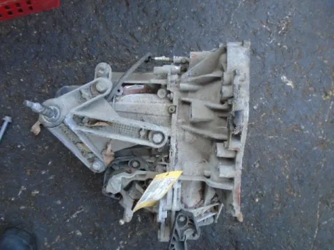 Κιβώτιο Ταχυτήτων (Σασμάν) για RENAULT CLIO (2006 - 2009) (BR_) (CR_) 1200 (D4F740) Petrol 75 16V GERMAN Κιβώτιο Ταχυτήτων (Σασμάν) για RENAULT CLIO (2006 - 2009) (BR_) (CR_) 1200 (D4F740) Petrol 75 16V GERMAN