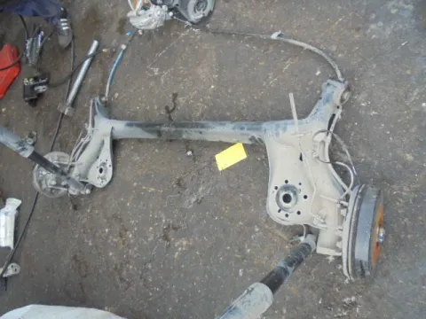 Πίσω Άξονας Ταμπούρα -ABS για PEUGEOT 108 (2014 - ) 1000 Petrol VTi 68hp BVM5 1KR *ΔΒ* ΠΑΛΕΤΑ *361* Πίσω Άξονας Ταμπούρα -ABS για PEUGEOT 108 (2014 - ) 1000 Petrol VTi 68hp BVM5 1KR *ΔΒ* ΠΑΛΕΤΑ *361*
