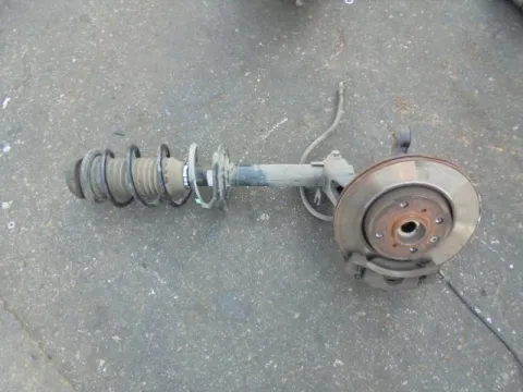 Άκρο Πλήρες Εμπρός Αριστερό Με ABS για TOYOTA AYGO (2017 - ) 1000 Petrol (1KR) VVT-i 75hp  Άκρο Πλήρες Εμπρός Αριστερό Με ABS για TOYOTA AYGO (2017 - ) 1000 Petrol (1KR) VVT-i 75hp