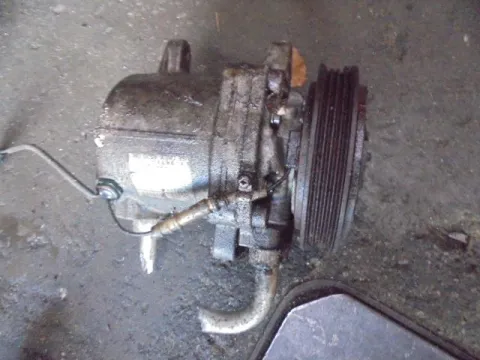 Συμπιεστής A-C (Κομπρέσορας) για SUZUKI BALENO (1998 - 2001) (SY)  Συμπιεστής A-C (Κομπρέσορας) για SUZUKI BALENO (1998 - 2001) (SY)