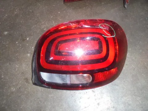 Φανάρι Πίσω Δεξί (Ραγισμένο) για CITROEN C3 (2017 - ) 