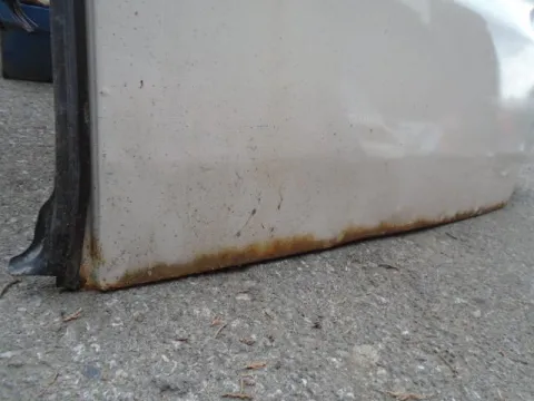Πόρτα Πίσω Δεξιά Δίφυλλη Με Τζάμι (Ελαττωματικός - Σκουριά) Υψος: 1,57 για VW TRANSPORTER (2003 - 2009) (7H) (T5)   -  Πόρτα Πίσω Δεξιά Δίφυλλη Με Τζάμι (Ελαττωματικός - Σκουριά) Υψος: 1,57 για VW TRANSPORTER (2003 - 2009) (7H) (T5)   -