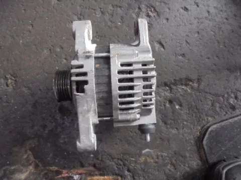Δυναμό - Εναλλάκτης LR165-714 για NISSAN MICRA (2000 - 2003) (K11)  Δυναμό - Εναλλάκτης LR165-714 για NISSAN MICRA (2000 - 2003) (K11)