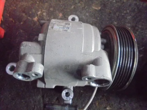 Συμπιεστής A-C (Κομπρέσορας) για PEUGEOT 107 (2013 - ) 1000 Petrol VVT-i 68hp  Συμπιεστής A-C (Κομπρέσορας) για PEUGEOT 107 (2013 - ) 1000 Petrol VVT-i 68hp