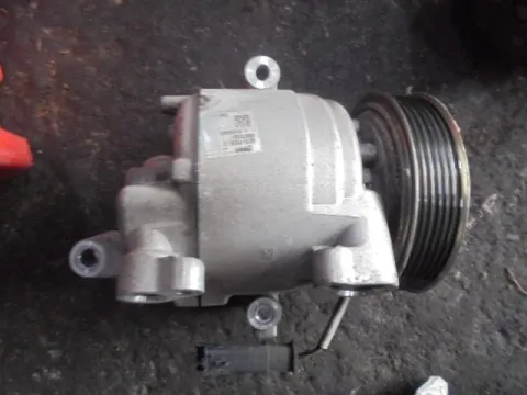 Συμπιεστής A-C (Κομπρέσορας) για PEUGEOT 107 (2013 - ) 1000 Petrol VVT-i 68hp  Συμπιεστής A-C (Κομπρέσορας) για PEUGEOT 107 (2013 - ) 1000 Petrol VVT-i 68hp