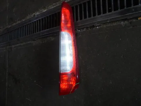 Φανάρι Πίσω Δεξί (Ελαττωματικό) για FORD C-MAX (2003 - 2006) Mk1a (C214) 