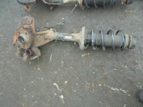 Άκρο Εμπρός Δεξί Με ABS Χ. Δίσκο για VW GOLF (1998 - 2004) Mk4 (1J1) 1400 (AHW) Petrol 75 16V  Άκρο Εμπρός Δεξί Με ABS Χ. Δίσκο για VW GOLF (1998 - 2004) Mk4 (1J1) 1400 (AHW) Petrol 75 16V