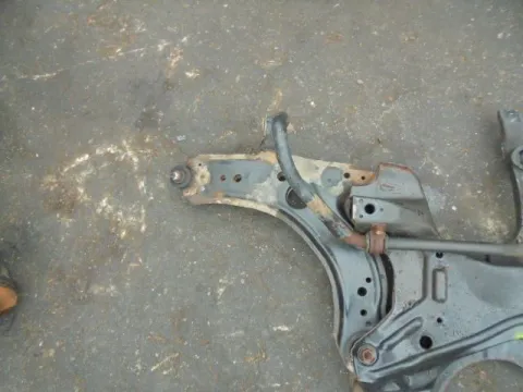 Ψαλίδι Εμπρός Αριστερό για VW GOLF (1998 - 2004) Mk4 (1J1) 1400 (AHW) Petrol 75 16V *ΔΒ* Ψαλίδι Εμπρός Αριστερό για VW GOLF (1998 - 2004) Mk4 (1J1) 1400 (AHW) Petrol 75 16V *ΔΒ*
