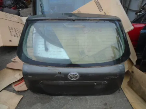 Πορτ-Μπαγκάζ για TOYOTA COROLLA (2002 - 2004) (E120)  Πορτ-Μπαγκάζ για TOYOTA COROLLA (2002 - 2004) (E120)