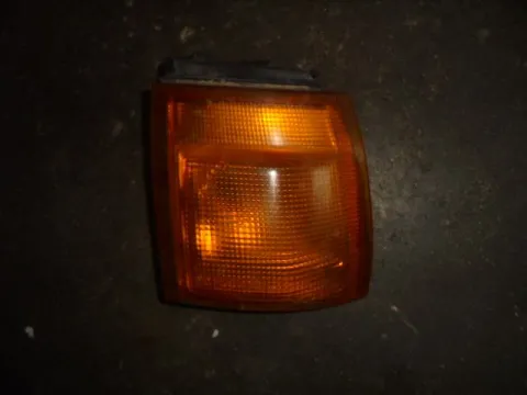 Φλας Εμπρός Δεξιό για DAIHATSU MOVE (1997 - 2000) (L601)  Φλας Εμπρός Δεξιό για DAIHATSU MOVE (1997 - 2000) (L601)