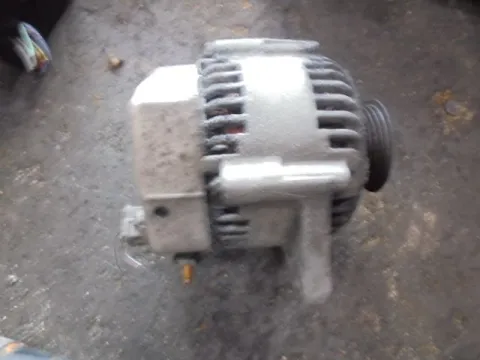 Δυναμό - Εναλλάκτης για SUZUKI IGNIS (2000 - 2003) (RG)  Δυναμό - Εναλλάκτης για SUZUKI IGNIS (2000 - 2003) (RG)