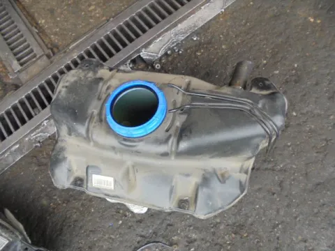 Δεξαμενή Καυσίμου (Ρεζερβουάρ) για TOYOTA AYGO (2017 - ) 1000 Petrol (1KR) VVT-i 75hp *Δ* Δεξαμενή Καυσίμου (Ρεζερβουάρ) για TOYOTA AYGO (2017 - ) 1000 Petrol (1KR) VVT-i 75hp *Δ*