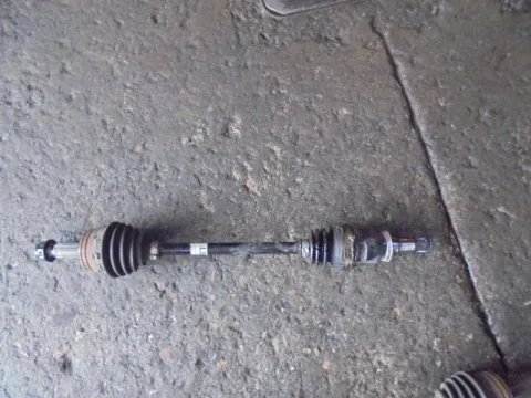 Ημιαξόνιο Εμπρός Αριστερό για TOYOTA AYGO (2017 - ) 1000 Petrol (1KR) VVT-i 75hp  Ημιαξόνιο Εμπρός Αριστερό για TOYOTA AYGO (2017 - ) 1000 Petrol (1KR) VVT-i 75hp