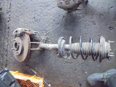 Άκρο Πλήρες Εμπρός Αριστερό Με ABS για FORD FOCUS (1998 - 2001) Mk1a  Άκρο Πλήρες Εμπρός Αριστερό Με ABS για FORD FOCUS (1998 - 2001) Mk1a