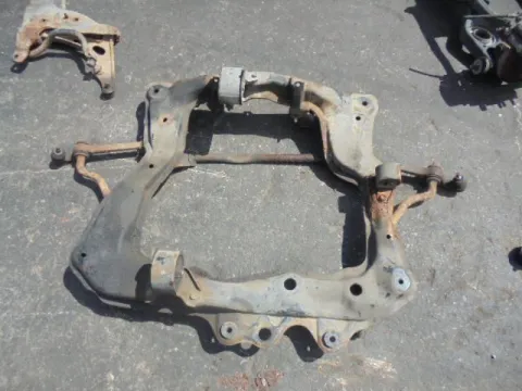 Γέφυρα Εμπρός Πλαίσιο για DAIHATSU SIRION (2002 - 2006) (M100) (M101) *ΔΒ* Γέφυρα Εμπρός Πλαίσιο για DAIHATSU SIRION (2002 - 2006) (M100) (M101) *ΔΒ*