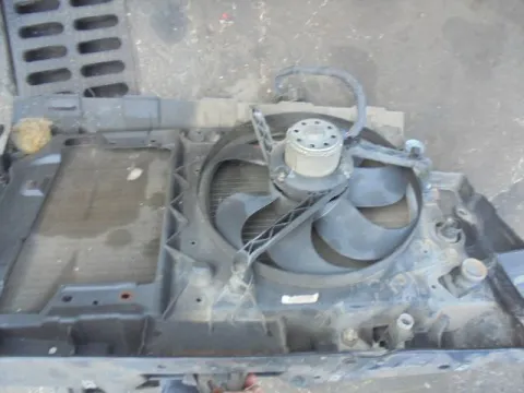 Μετώπη Σκέτη Με Ψυγεία Και Βεντιλατέρ για SEAT AROSA (1997 - 2000) (6H) *Γ* -  Μετώπη Σκέτη Με Ψυγεία Και Βεντιλατέρ για SEAT AROSA (1997 - 2000) (6H) *Γ* -