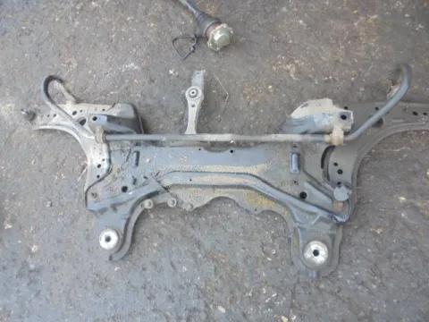Γέφυρα Εμπρός Οριζόντια (Αυτόματο) για AUDI A3 (2000 - 2003) (8L) 1600 (AVU) Petrol 102 *ΔΒ*  Γέφυρα Εμπρός Οριζόντια (Αυτόματο) για AUDI A3 (2000 - 2003) (8L) 1600 (AVU) Petrol 102 *ΔΒ*