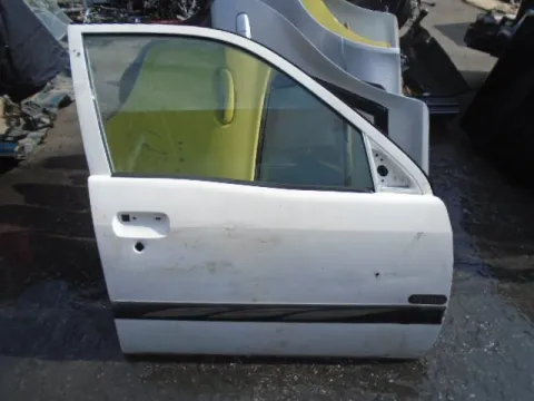 Πόρτα Εμπρός Δεξιά για TOYOTA STARLET (1996 - 1999) (EP90-1) *Ε* Πόρτα Εμπρός Δεξιά για TOYOTA STARLET (1996 - 1999) (EP90-1) *Ε*