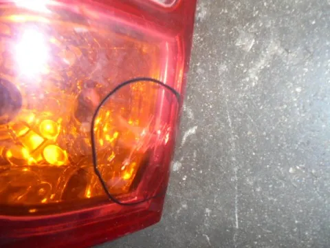 Φανάρι Πίσω Αριστερό (Ελαττωματικό) για TOYOTA RAV-4 (2004 - 2005) (XA20) -  Φανάρι Πίσω Αριστερό (Ελαττωματικό) για TOYOTA RAV-4 (2004 - 2005) (XA20) -