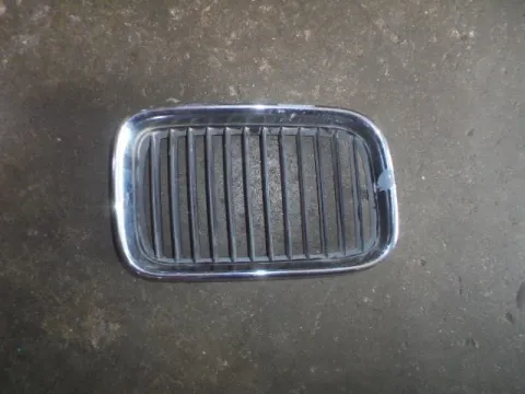 Μάσκα Δεξί Κομμάτι για BMW 3 Series (1990 - 1995) (E36)  Μάσκα Δεξί Κομμάτι για BMW 3 Series (1990 - 1995) (E36)